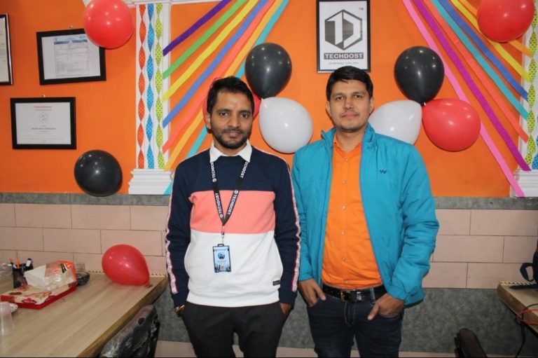 guests-techdost-birthday-party-celebration-software-company-office-meerut-delhi-ncr (1)